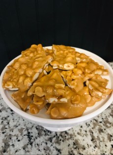 peanut-brittle-picture.jpg